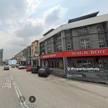 Usj (Corner) Taipan 3sty Shop For Sale