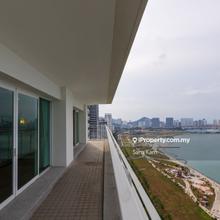 Beautiful unit with Full seaview and Gurney Drive view 