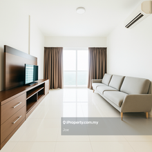 Suasana Loft Condominium for Sale !