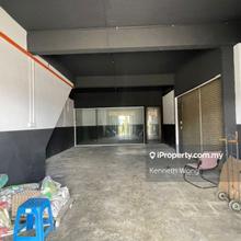Ground Floor Corner Shop and Warehouse For Rent at Jalan Nyatoh