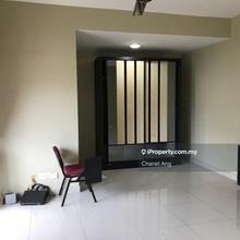 Seri Austin 2 Storey Terrace House Partially Furnished For Rent