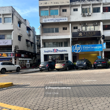 Fully tenanted 4 storey Uptown Damansara Shoplot at prime location