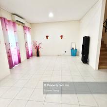 Kuching City Mall - Double Storey Intermediate House 