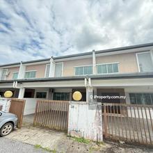 Oxford Avenue Double Storey Terrace House For Rent