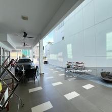3 Storey Zero Lot Bungalow for sales