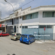 Comes with wide road (Corner unit)