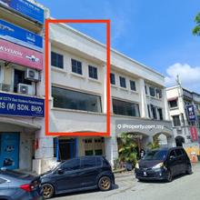 Sd 13/1 Bandar Sri Damansara, high traffic 1st floor shop for rent