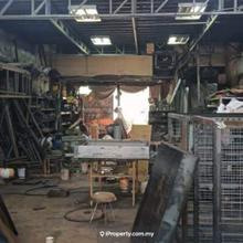 Mount Austin/ 1 Storey Teres Factory/ Endlot/ Near Main Road 