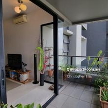 Fully Furnished 2 Bed & Study For Sale in G-Residence