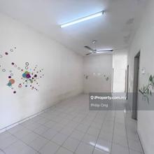 Corner unit, big land, easy access