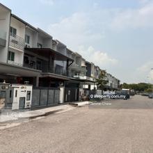 Bandar bukit tinggi 2.5sty house brand new back facing park value sale