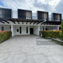 Senibong Cove, Waterway  @ 3 Storey Terrace House