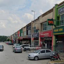 Mature store, assessibility, facing main road