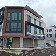 Bandar seri putra / bandar puteri bangi / petronas / mcdonald / lotus