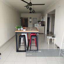 Mahsuri square bayan baru renovated 1129sf 2cp rare worth