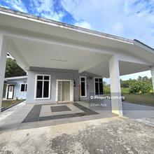 Banglo setingkat,tanah xtra, 4km ke pantai Tg Gemok.