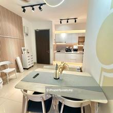 Pixel city master room for rent, master room walking distance lrt/mrt