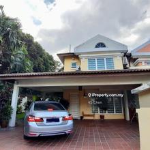 Corner 2 Storey Terrace house In Taman Putra Budiman Balakong For sale