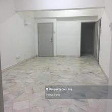 Many units Kuchai Entreprenuers Park Apartment sale below market value