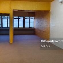 1st floor shoplot jalan jelutong 2000sf rare nice 