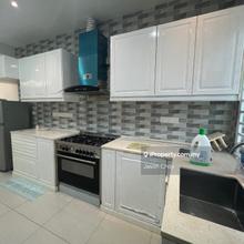 Fully kitchen Cabinet Move in Condition Casa View Cybersouth Cyberjaya