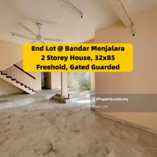 End Lot 2 Storey House, Face South, 32x85, Freehold