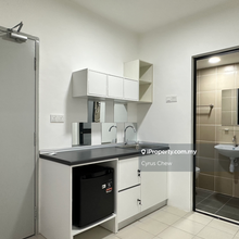 Twin unit w/ balcony