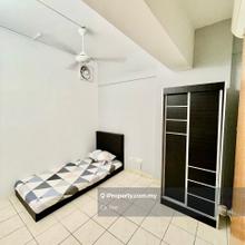 Single Room Fully Furnished With Aircon/Wifi,Clean & Tiny