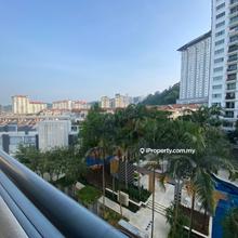 Well Kept, renovated, Pool View
