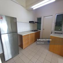 Cheap ! 2 Covered C/part, The Heron Residency, 4 A/c, P/Furn, Puchong,