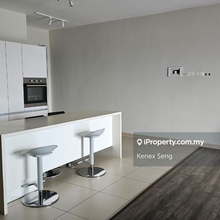 Limited family size unit at verde ara damansara 