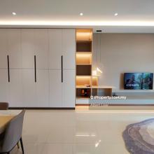 Top 10 Interior Design unit / Clean / Newly Renovated