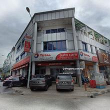 2 adjoining, Ground Floor shop @ Sri Petaling Rm24k