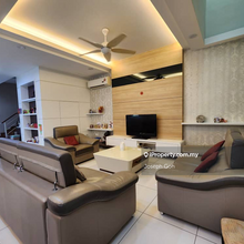 Austin Heights Double Storey Cluster,Kiara, 5 rooms with fully furnish