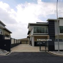Semenyih Hi Tech Industrial Park 1.5 Storey Semi-D Factory For Sale