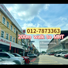 Walking distance to MRT Station @kepong Baru