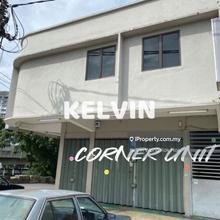 2 Storey Corner Shop Salak South For Rent
