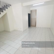 Landed House Pu 6 Taman Puchong Utama
