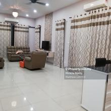 Semi-D house for Sale