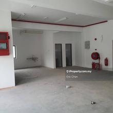 Taming jaya industrial park 2.5 semi d Warehouse factory 