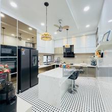 Beautiful Landscape 3 Storey Terrace House for Sale