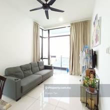 Corner lot sea view and good location