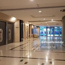 Short walk to MRT station and the curve ikea Next to the curve