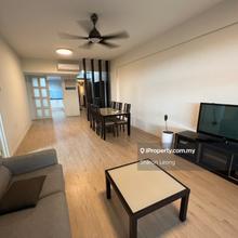 Well Maintained 2 Carpark Unit for Sale