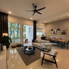 Ground level unit, with garden, quiet and cozy, Batu Ferringhi, Penang