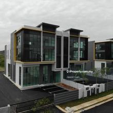 Freehold 3 storey semi-d factory for Sale in Bandar Serenia, Sepang
