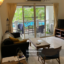 Pool facing unit