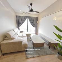 Kota Damansara Emporis Brand New unit for Rent