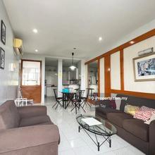Lagenda Condominium to Let