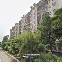 Prime location ,walking distance to commercial area